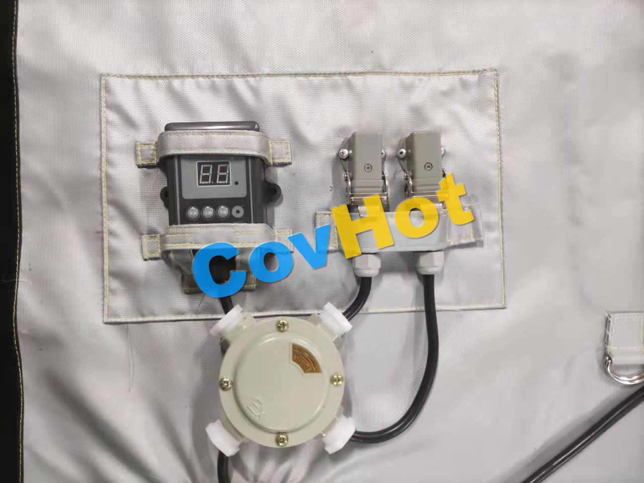 電伴熱<a href=http://kfujwst.cn/e/tags/?tagname=%E4%BF%9D%E6%B8%A9%E5%A5%97 target=_blank class=infotextkey>保溫套</a>